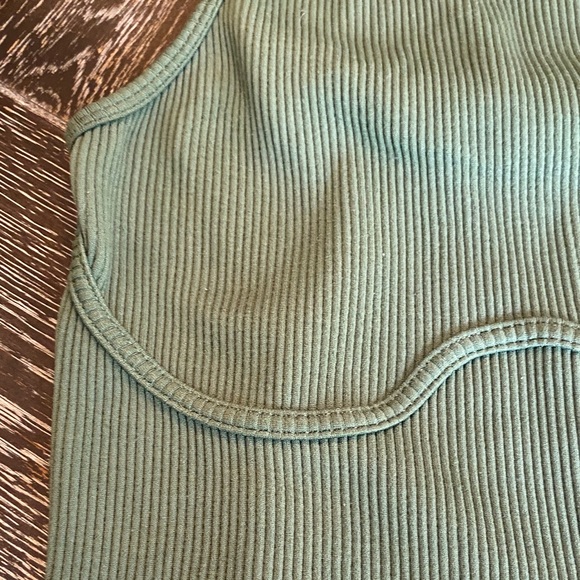 Double Zero Green Ribbed Crop Top - Picture 4 of 11